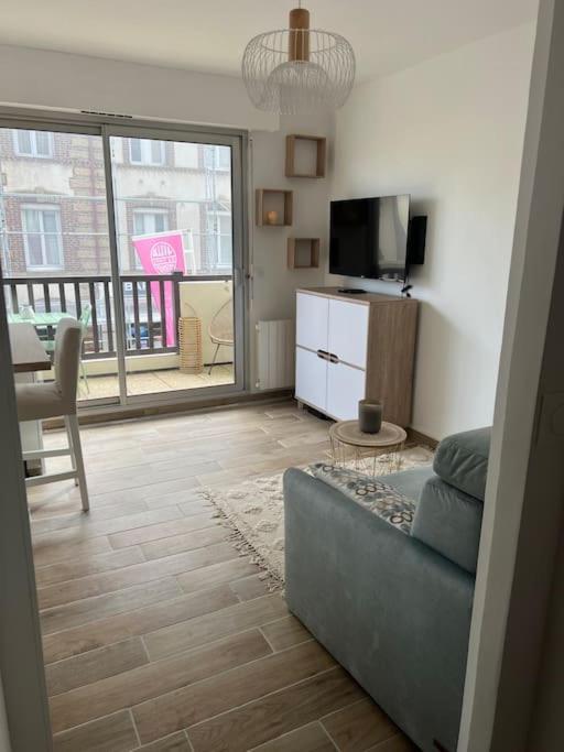 Appartement Hyper Centre De Cabourg Avec Balcon Eksteriør bilde